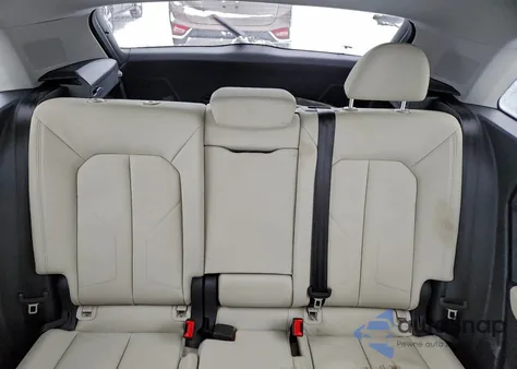 2020 Audi Q3 Premium Plus z USA, uszkodzony, nr VIN WA1BECF30L1007438